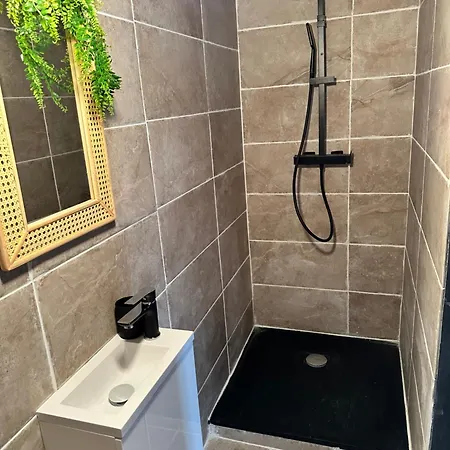 Suite Jungle Espaly-Saint-Marcel Exterior photo